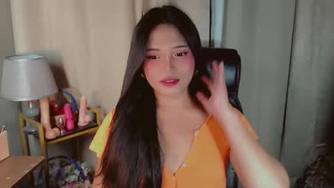 Abetterchristine online show from May 15, 6:53 am