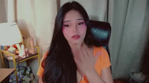 Abetterchristine online show from July 13, 4:26 am