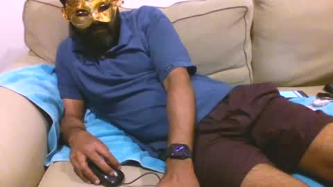 Naked Gentleman online show from December 21, 5:51 pm