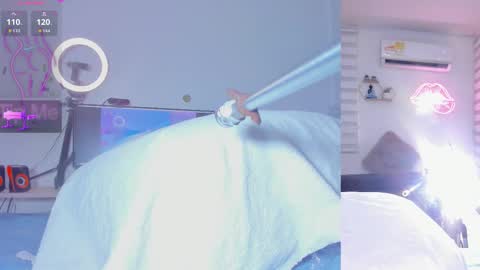 Abigail online show from February 1, 5:00 pm