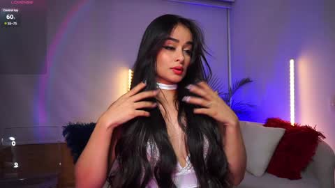 Snapshot of abigail_adamss_ chatting on February 6, 10:00 pm Abigail online show from February 6, 10:00 pm