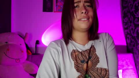 Snapshot of abigail_hobbs2 chatting on January 19, 10:17 am Aby  online show from January 19, 10:17 am