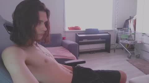 Snapshot of abobus123 chatting on January 26, 7:53 am hi cum in pvt noi extra tip online show from January 26, 7:53 am