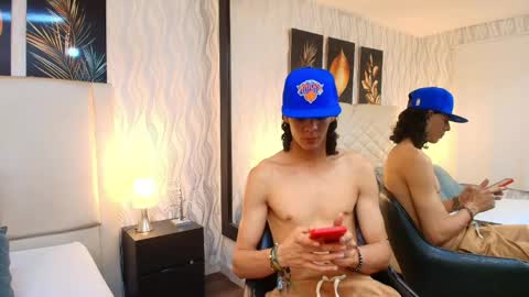 Snapshot of abravanel_sefardi chatting on April 23, 9:28 pm Abrovanel online show from April 23, 9:28 pm