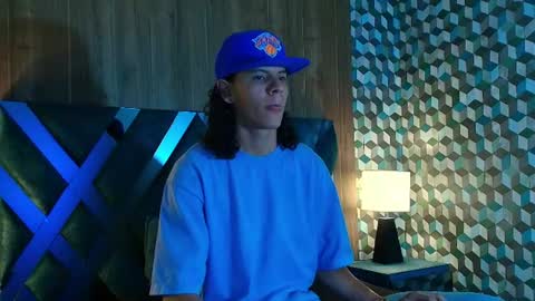 Snapshot of abravanel_sefardi chatting on July 27, 9:44 pm Abrovanel online show from July 27, 9:44 pm