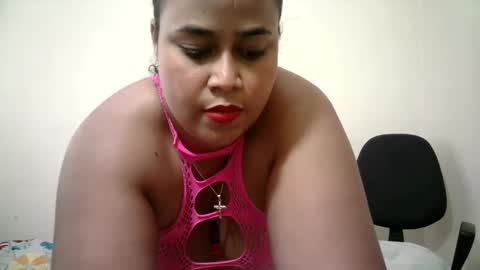 Snapshot of abril__ass chatting on January 29, 2:21 pm abril__ass online show from January 29, 2:21 pm