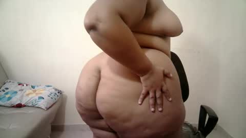 Snapshot of abril__ass chatting on October 3, 3:20 pm abril__ass online show from October 3, 3:20 pm