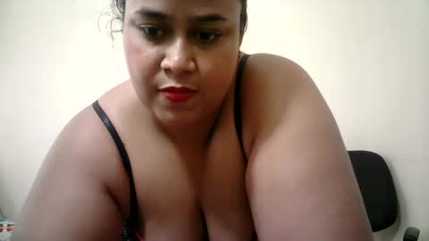 Snapshot of abril__ass chatting on October 14, 3:35 pm abril__ass online show from October 14, 3:35 pm