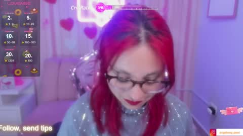 Snapshot of abril_ch_ chatting on January 3, 10:52 am abril_ch_ online show from January 3, 10:52 am