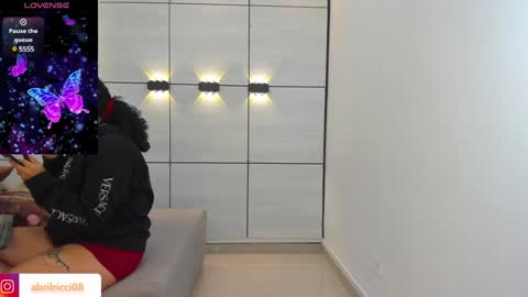 Snapshot of abril_ricci chatting on January 26, 3:27 am Abril online show from January 26, 3:27 am