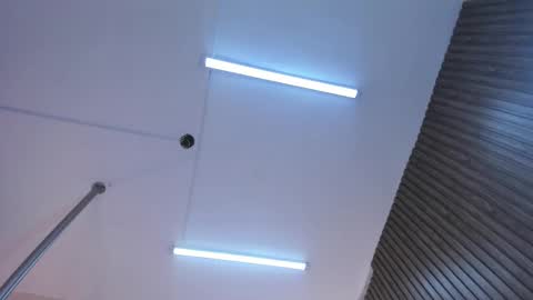 Snapshot of abril_ricci chatting on February 20, 10:37 am Abril online show from February 20, 10:37 am