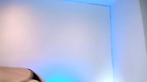 Snapshot of abrill_12 chatting on May 26, 12:01 pm abrill_12 online show from May 26, 12:01 pm