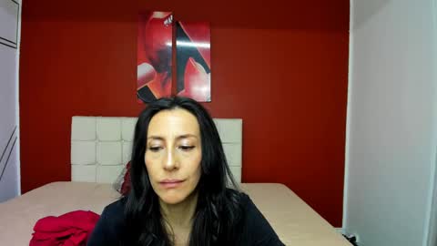 Snapshot of abrillee1 chatting on January 24, 1:45 am ABRIL online show from January 24, 1:45 am