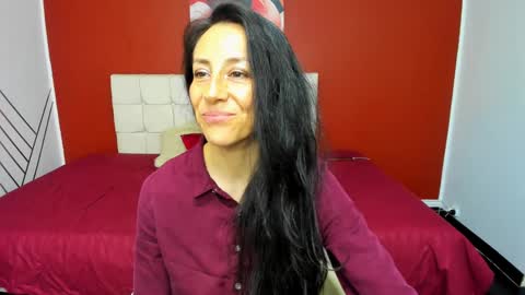 Snapshot of abrillee1 chatting on January 31, 5:51 am ABRIL online show from January 31, 5:51 am