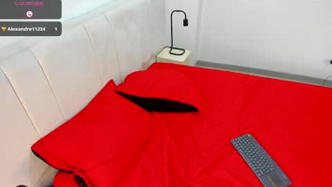 Snapshot of abrilsonne chatting on March 2, 7:45 pm AbrilSonne online show from March 2, 7:45 pm