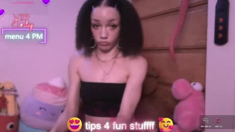 Peach online show from May 26, 3:02 am