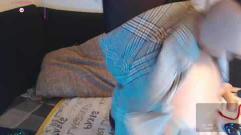 Absenta vert online show from October 23, 10:30 pm