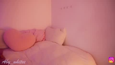   Aby   online show from November 17, 4:18 am