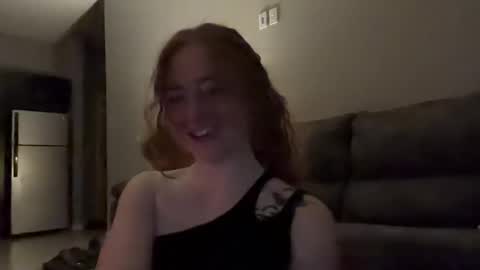 Remi and Ace online show from May 22, 6:09 am
