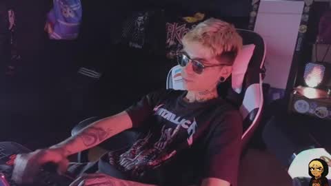 Acid Milo online show from June 12, 9:35 pm