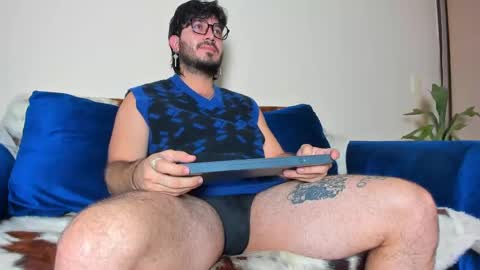 Snapshot of ackerman_eren_ chatting on January 12, 10:02 am R. online show from January 12, 10:02 am