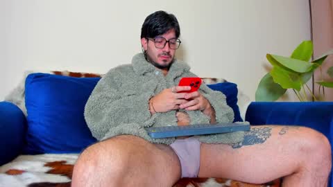 Snapshot of ackerman_eren_ chatting on February 7, 11:12 am R. online show from February 7, 11:12 am