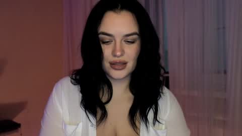 Snapshot of actavia_rose chatting on December 16, 5:49 am my inst   love inside 17 online show from December 16, 5:49 am