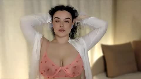 my inst   love inside 17 online show from January 11, 7:08 pm