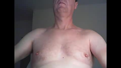 Snapshot of active147 chatting on January 15, 10:57 pm active147 online show from January 15, 10:57 pm