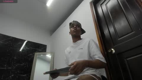 ada_brooke online show from January 17, 11:48 am