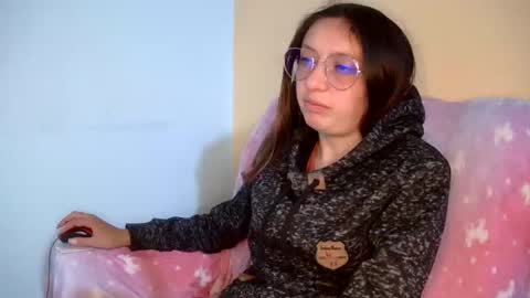 Ada naugthy28 online show from February 26, 2:37 am