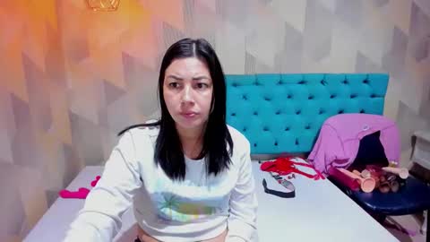 Ada online show from April 12, 4:17 am