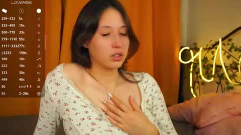 Lily n Jenny online show from October 20, 5:57 pm