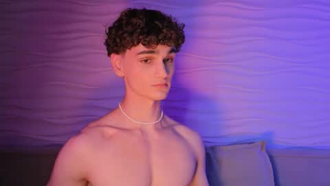 Adam online show from October 4, 4:05 pm