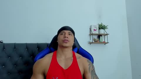 adam boss online show from November 28, 7:11 am