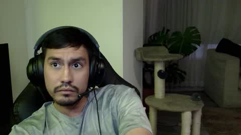 Snapshot of adam_evehotroom chatting on October 9, 3:59 am adam_evehotroom online show from October 9, 3:59 am