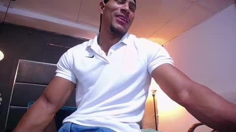 adam_fit19cm online show from March 26, 2:00 pm
