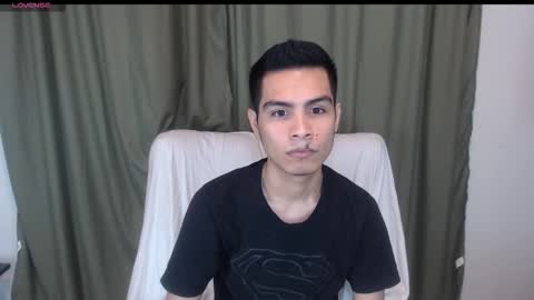 Snapshot of adam_sinclair chatting on October 29, 4:04 am adam_sinclair online show from October 29, 4:04 am