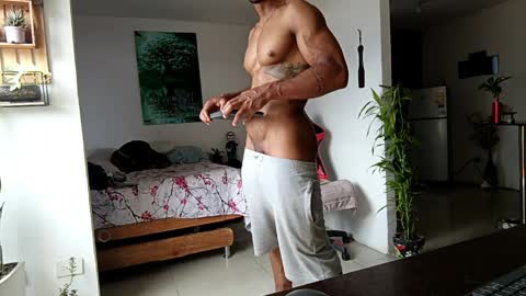 Adam Valencia online show from April 8, 5:02 pm