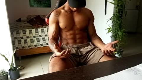 Snapshot of adam_valencia chatting on July 2, 3:18 pm Adam Valencia online show from July 2, 3:18 pm