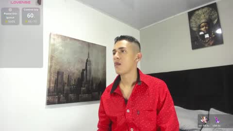 adam_walker_1 online show from May 3, 6:25 pm