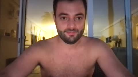 Snapshot of adamagreen99 chatting on September 22, 6:32 pm Alberto online show from September 22, 6:32 pm