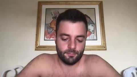 Snapshot of adamagreen99 chatting on October 15, 4:51 pm Alberto online show from October 15, 4:51 pm