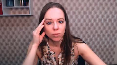 adamais_ online show from March 11, 11:23 am