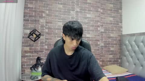 Adam online show from December 15, 4:40 am