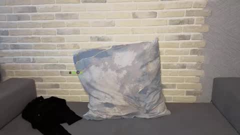 Snapshot of adamharriss chatting on February 19, 1:51 pm adamharriss online show from February 19, 1:51 pm