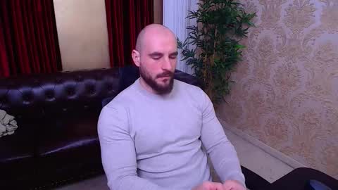 AdamJameson online show from February 3, 6:40 am