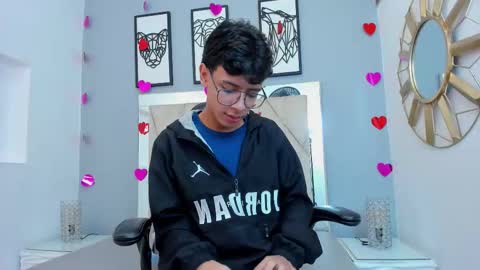 Adams Bobby online show from February 23, 11:07 am