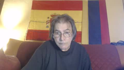 Snapshot of adan51 chatting on May 5, 5:04 am Adan online show from May 5, 5:04 am