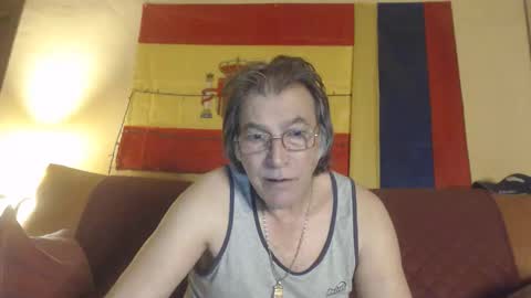 Snapshot of adan51 chatting on May 10, 4:50 am Adan online show from May 10, 4:50 am